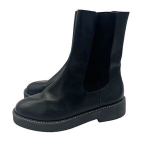 Schutz Kasey Leather Black Pull On Round Toe Chelsea Boots Womens Size 10